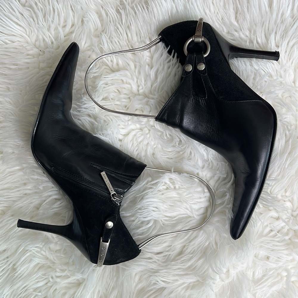🔹 Donald J. Pliner Pointed Toe Western Bootie with Stirrup